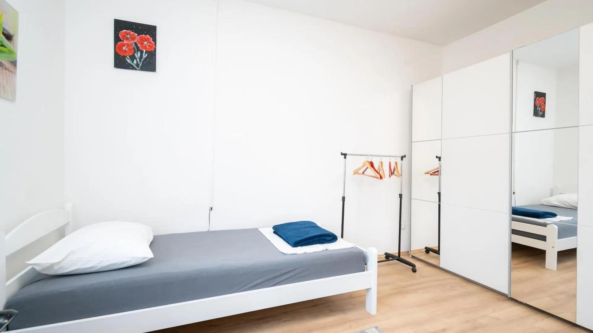Family Friendly Apartments With A Swimming Pool Zadar - 22530 0*,