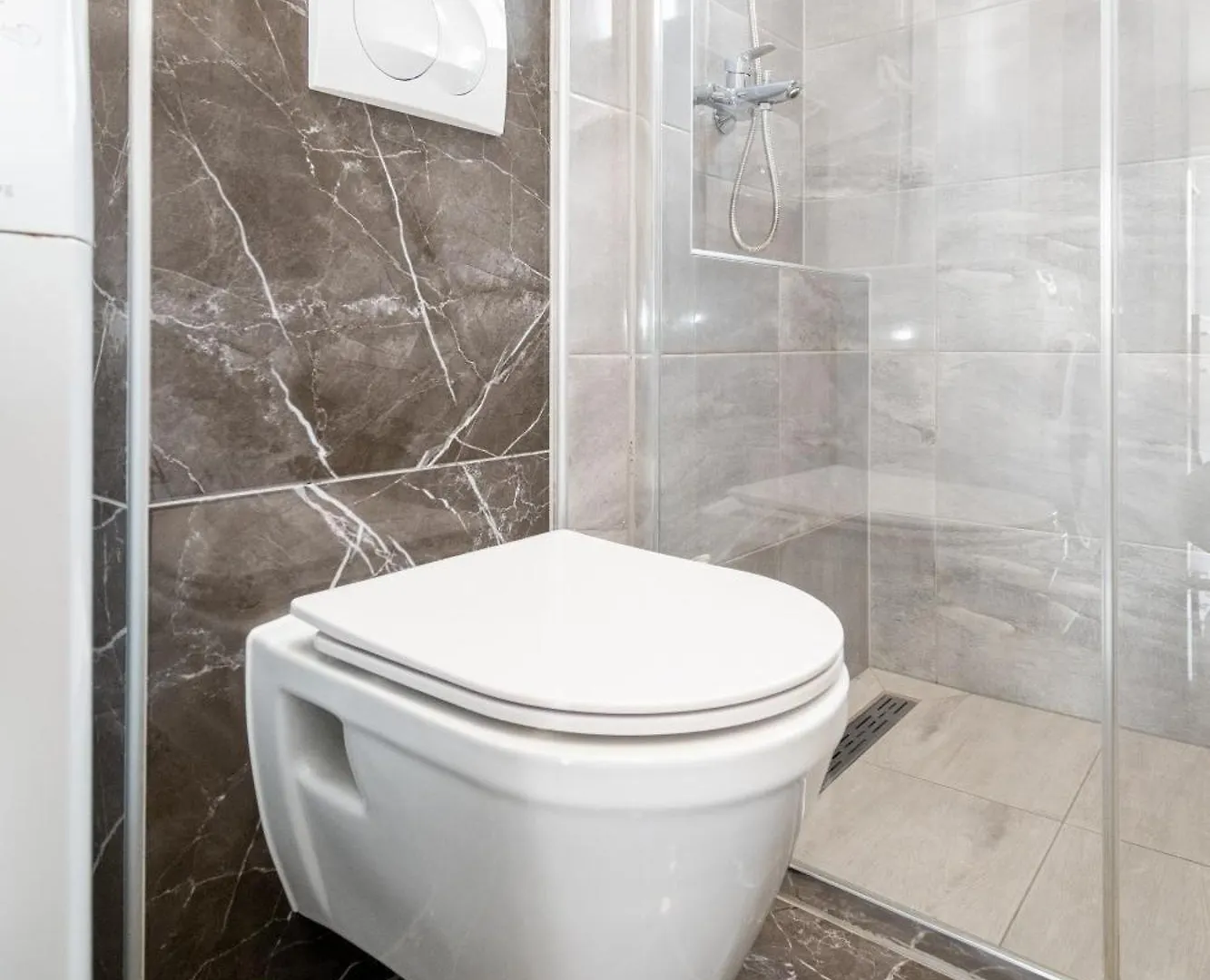 Family Friendly Apartments With A Swimming Pool Zadar - 22530