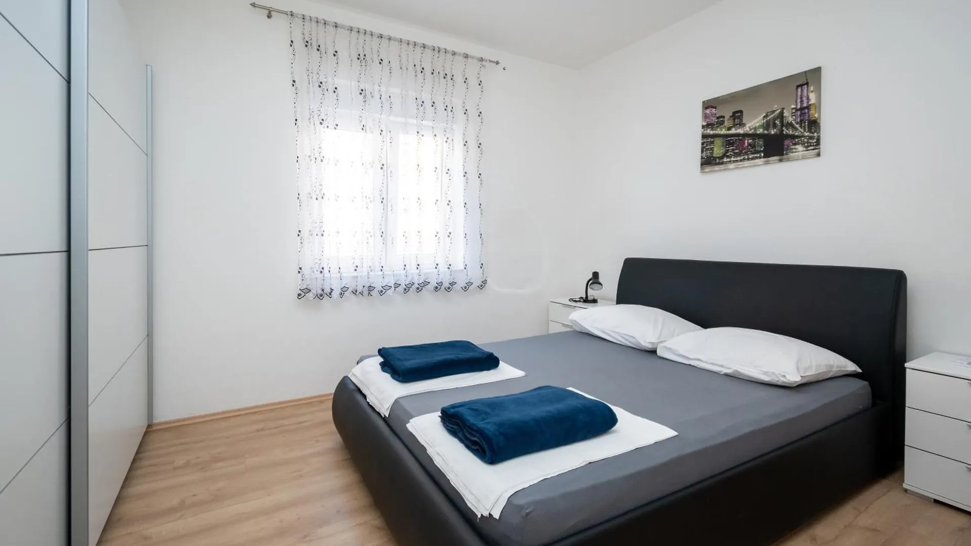 Family Friendly Apartments With A Swimming Pool Zadar - 22530 Croatia